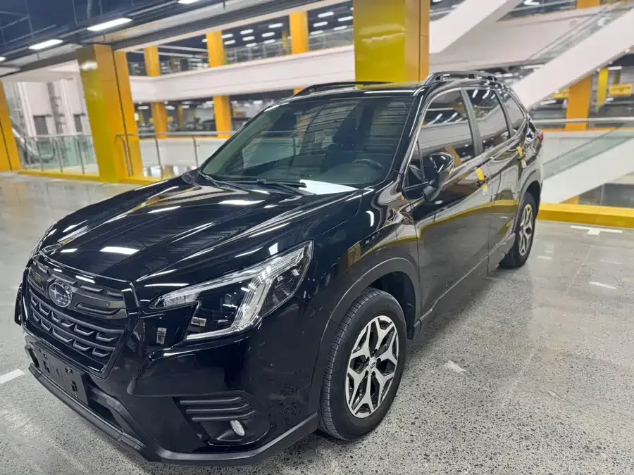 Subaru Forester Forester 2022 2.0i AWD Luxury Edition EyeSight 2022 — фото 1, купить с доставкой в Москву