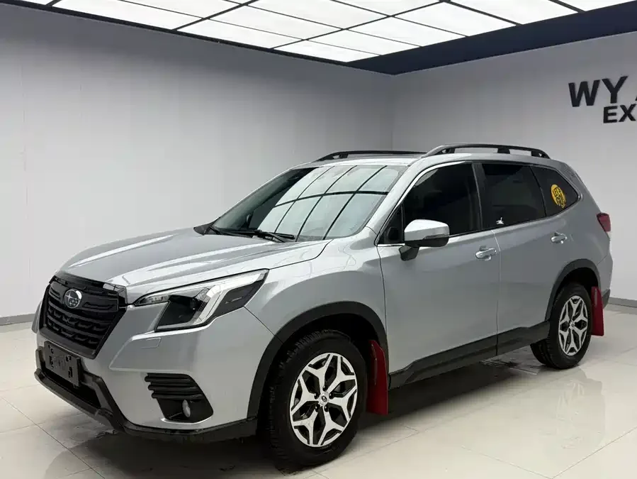 Subaru Forester Forester 2022 2.0i AWD Luxury Edition EyeSight 2022 — фото 1, купить с доставкой в Москву