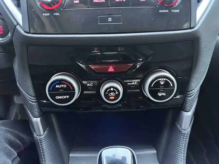 Subaru Forester Forester 2022 2.0i AWD Luxury Edition EyeSight 2023 — миниатюра 2
