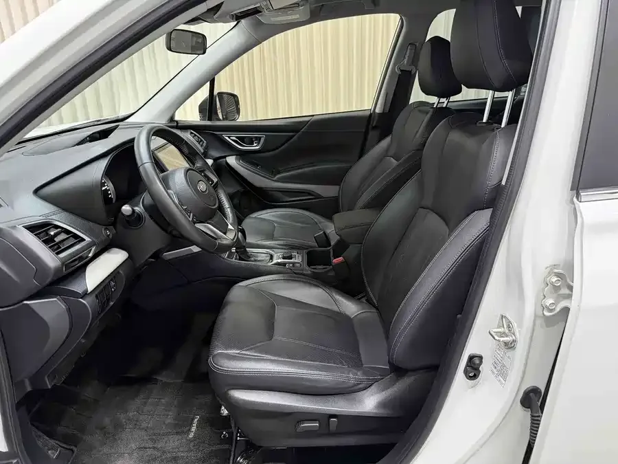 Subaru Forester Forester 2022 2.0i AWD Luxury Edition EyeSight 2023 — миниатюра 4