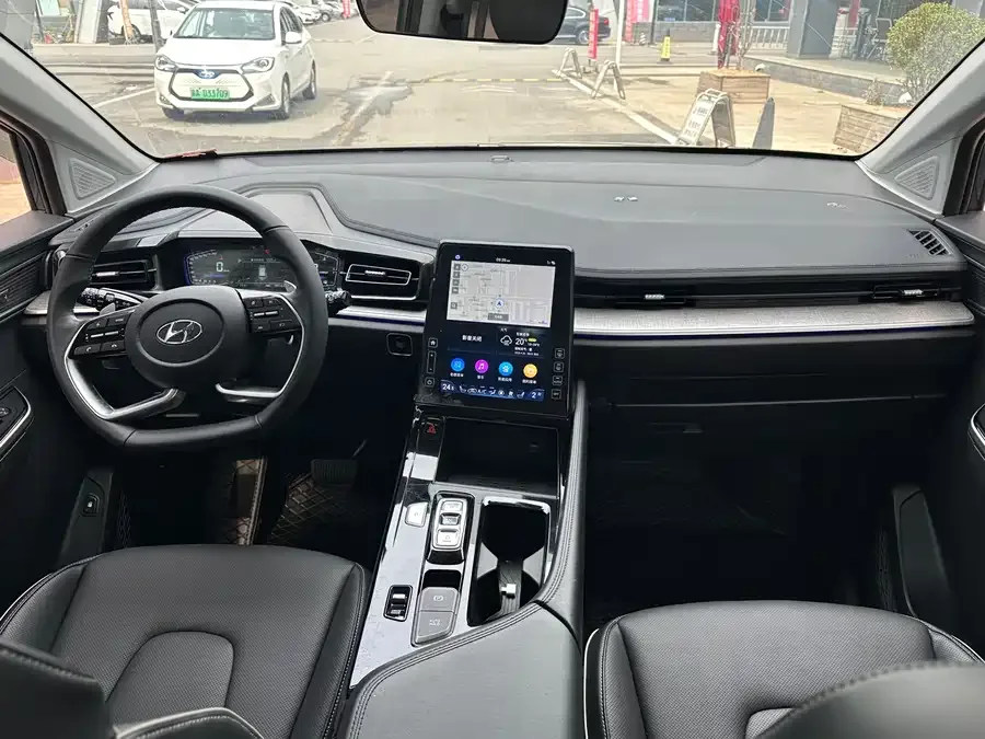 Hyundai Custo Kustu 2021 380TGDi LUX Premium 2024 — миниатюра 4