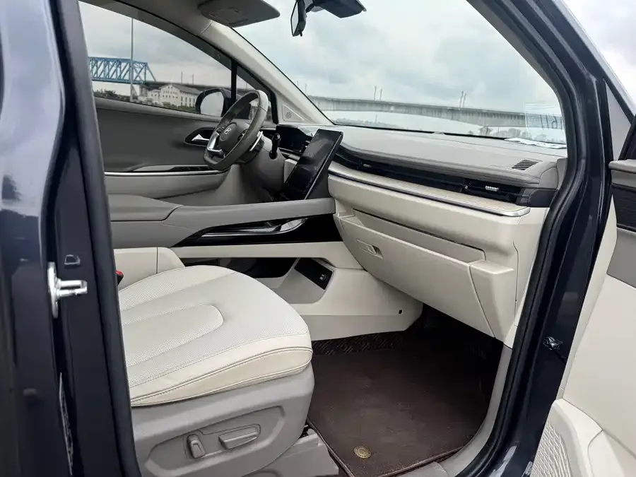 Hyundai Custo Kusitu 2021 380TGDi Smart Love flagship version TOP Premium 2022 — миниатюра 5