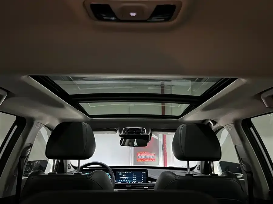 Exeed LX Xingtu Zhuifeng 2022 Chengfeng and Waves Edition 1.5T CVT Chengfengqi Edition 2022 — миниатюра 4