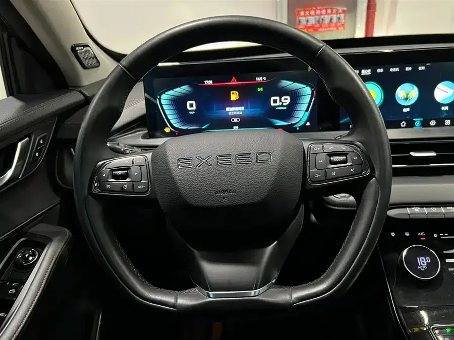 Exeed LX Xingtu Zhuifeng 2022 Wind and Waves Edition 1.5T CVT Yufengxing Edition 2022 — миниатюра 4