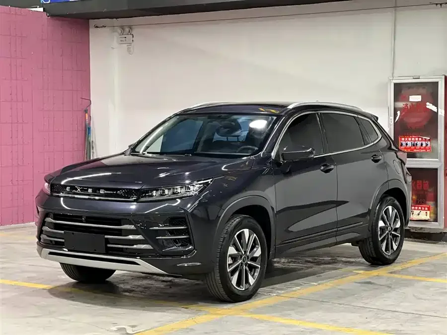 Exeed LX Xingtu Zhuifeng 2022 Wind and Waves Edition 1.5T CVT Yufengxing Edition 2022 — фото 1, купить с доставкой в Москву