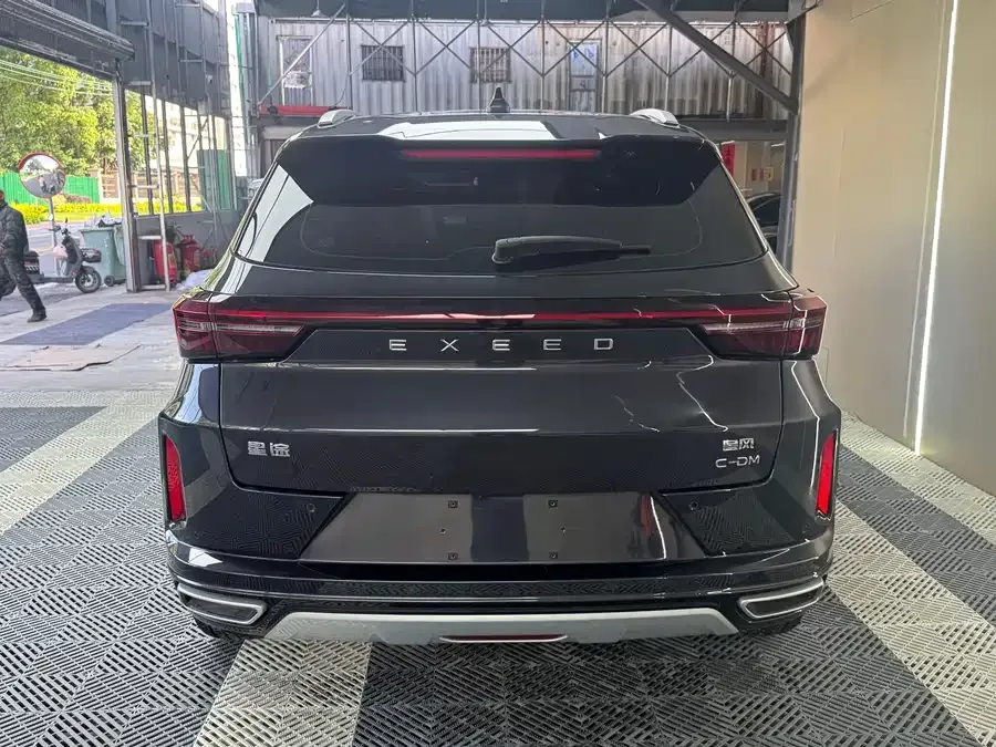 Exeed Chasing Wind C-DM Xingtu Zhuifeng C-DM 2024 C-DM 1.5TCI 105KM Land Cruiser Edition 2025 — миниатюра 3