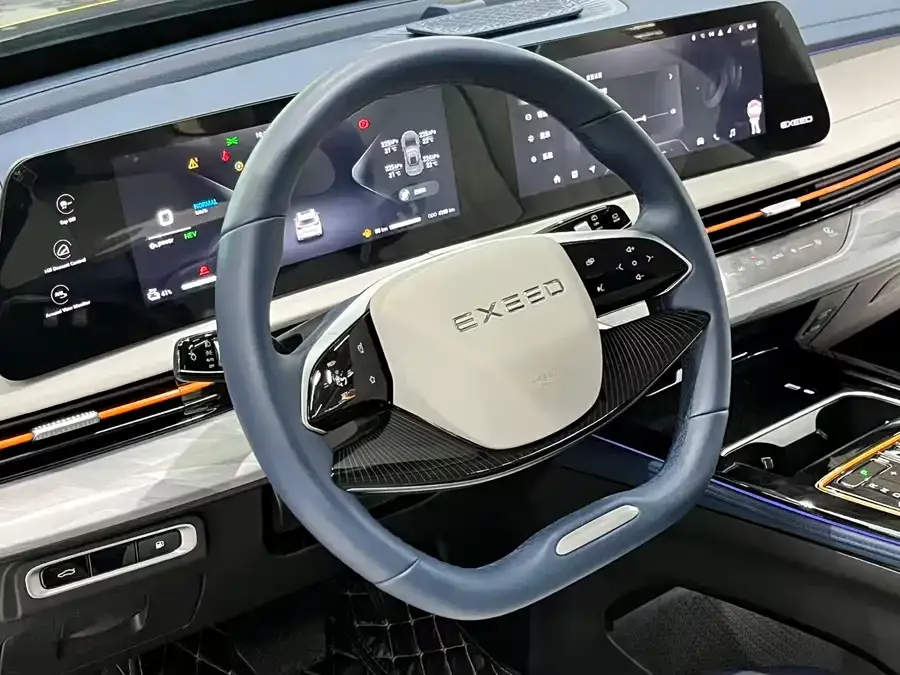 Exeed Chasing Wind C-DM Xingtu Zhuifeng C-DM 2024 C-DM 1.5TCI 105KM Luxury Edition 2025 — миниатюра 5