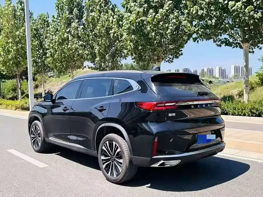 Exeed TXL Exeed Lingyun 2024 300T 2WD King Edition 2024 — миниатюра 3