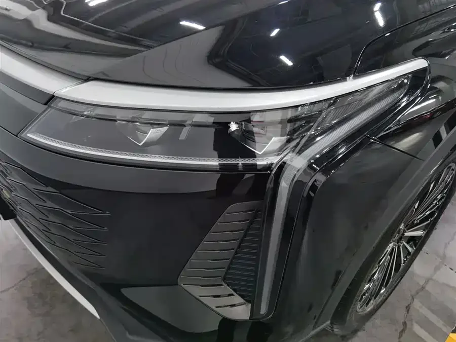 Exeed RX Xingtu Yaoguang 2023 400T four-wheel drive premium flying fish version 2024 — миниатюра 4