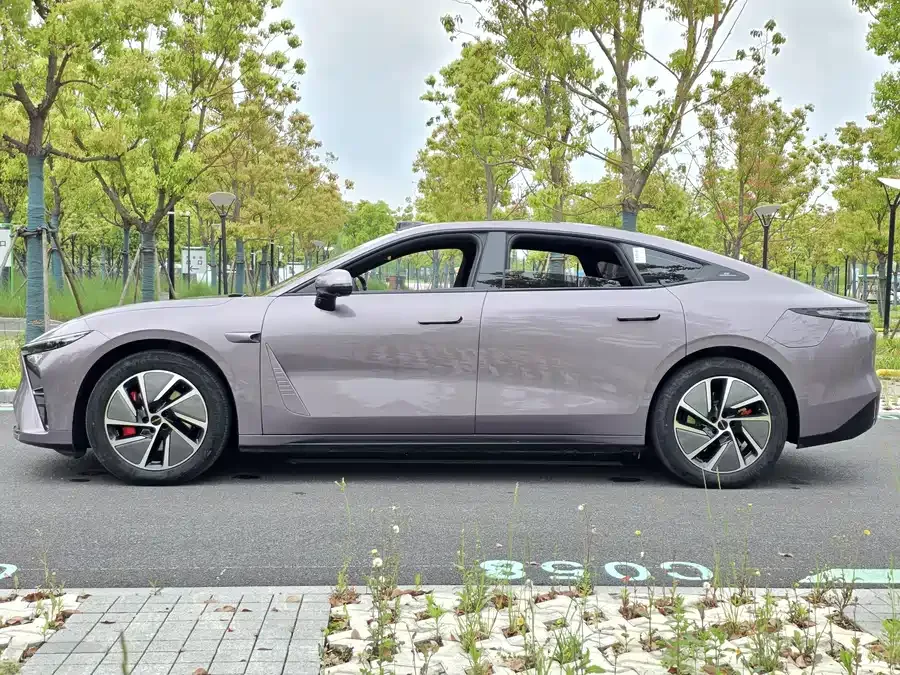Exeed Sterra ES Star Era ES 2025 Extended Range Max Urban Assisted Driving 2025 — миниатюра 4