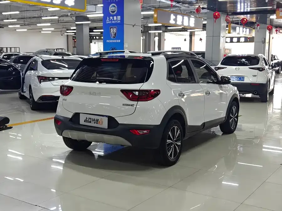 Kia KX1 2021 Yipao 1.4L CVT Sunroof Model 2022 — миниатюра 3