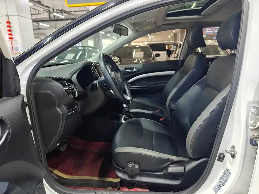 Kia KX1 2021 Yipao 1.4L CVT Sunroof Model 2022 — миниатюра 4