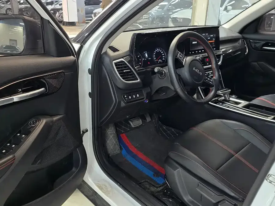 Kia KX3 Aopao (Seltos) KX3 2021 1.5L CVT Trend Edition 2022 — миниатюра 3