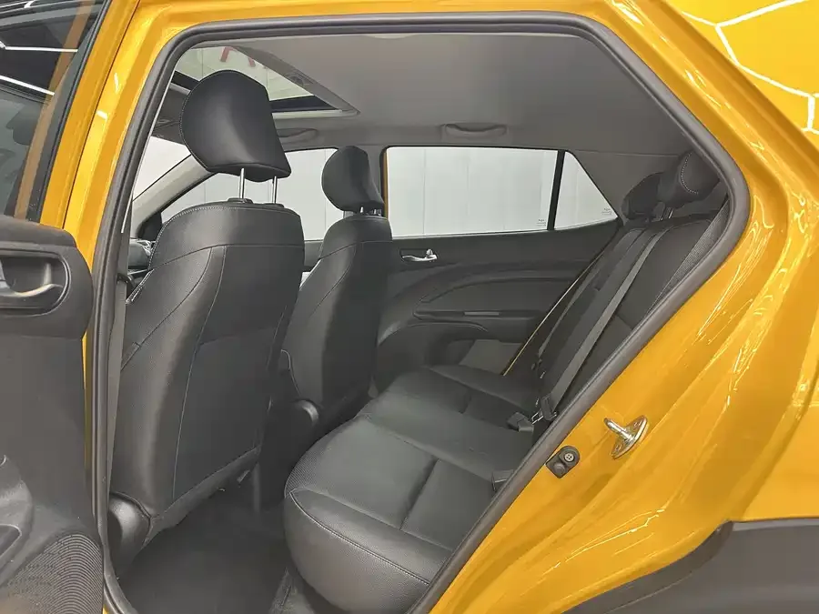 Kia KX1 2021 Yipao 1.4L CVT Sunroof Model 2023 — миниатюра 2