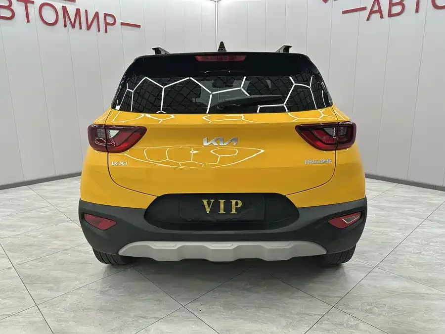 Kia KX1 2021 Yipao 1.4L CVT Sunroof Model 2023 — миниатюра 3