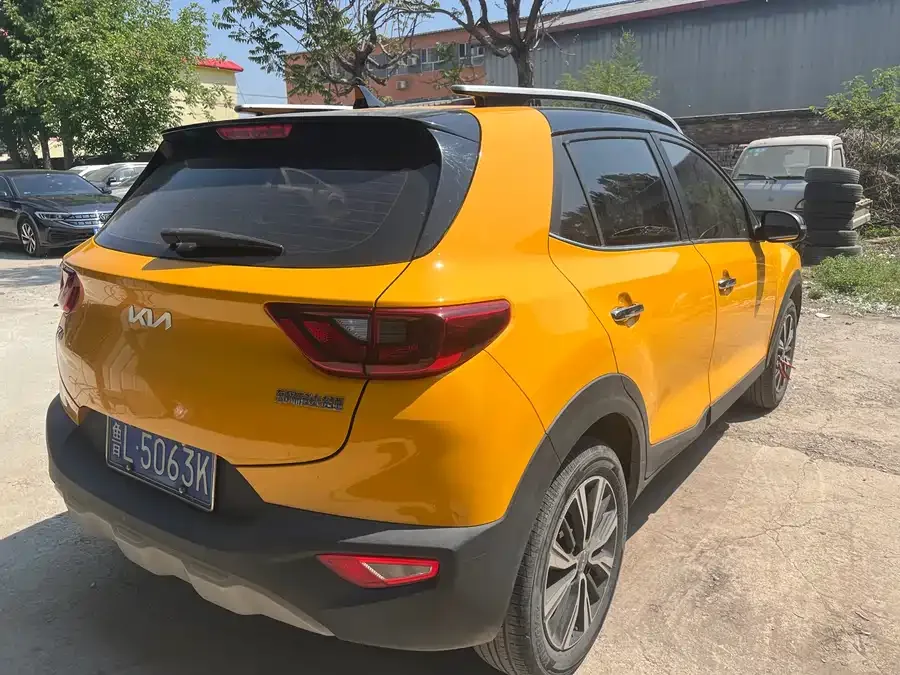 Kia KX1 2021 Yipao 1.4L CVT Sunroof Model 2022 — миниатюра 2