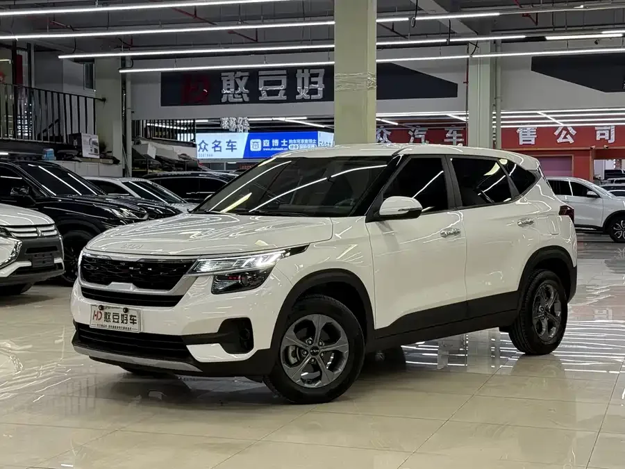 Kia KX3 Aopao (Seltos) KX3 Sportage 2021 1.5L CVT Comfort Edition 2022 — фото 1, купить с доставкой в Москву