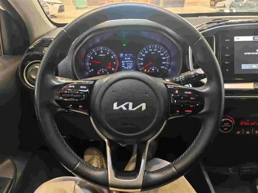 Kia KX1 2021 Yipao 1.4L CVT Sunroof Model 2022 — миниатюра 4
