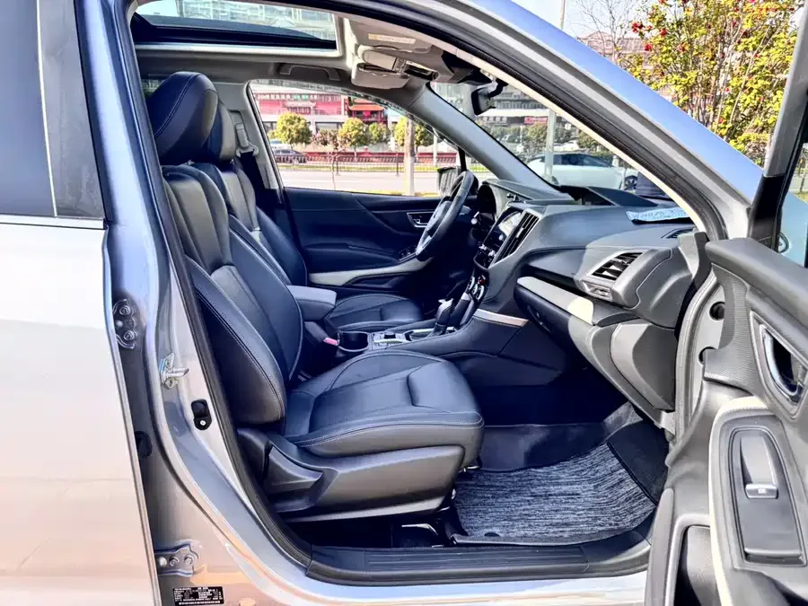 Subaru Forester Forester 2021 2.0i Luxury Edition EyeSight 2022 — миниатюра 5