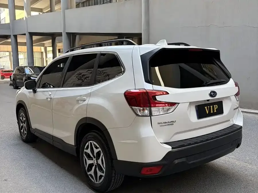 Subaru Forester Forester 2022 2.0i AWD Luxury Edition EyeSight 2022 — миниатюра 4