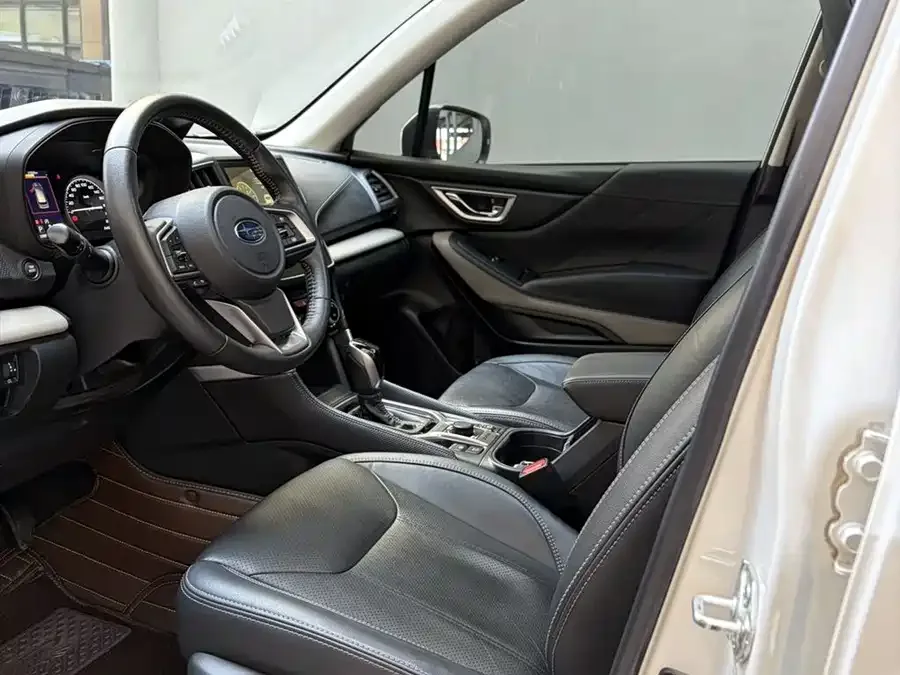 Subaru Forester Forester 2022 2.0i AWD Luxury Edition EyeSight 2022 — миниатюра 5