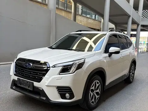 Subaru Forester 2022 купить в Москве