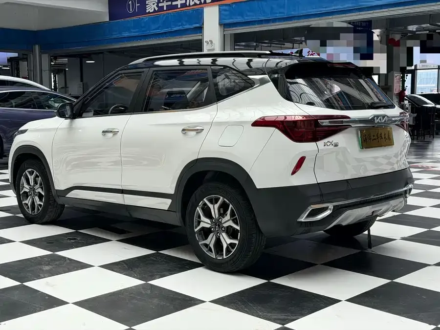 Kia KX3 Aopao (Seltos) KX3 2021 1.5L CVT Trend Edition 2022 — миниатюра 3