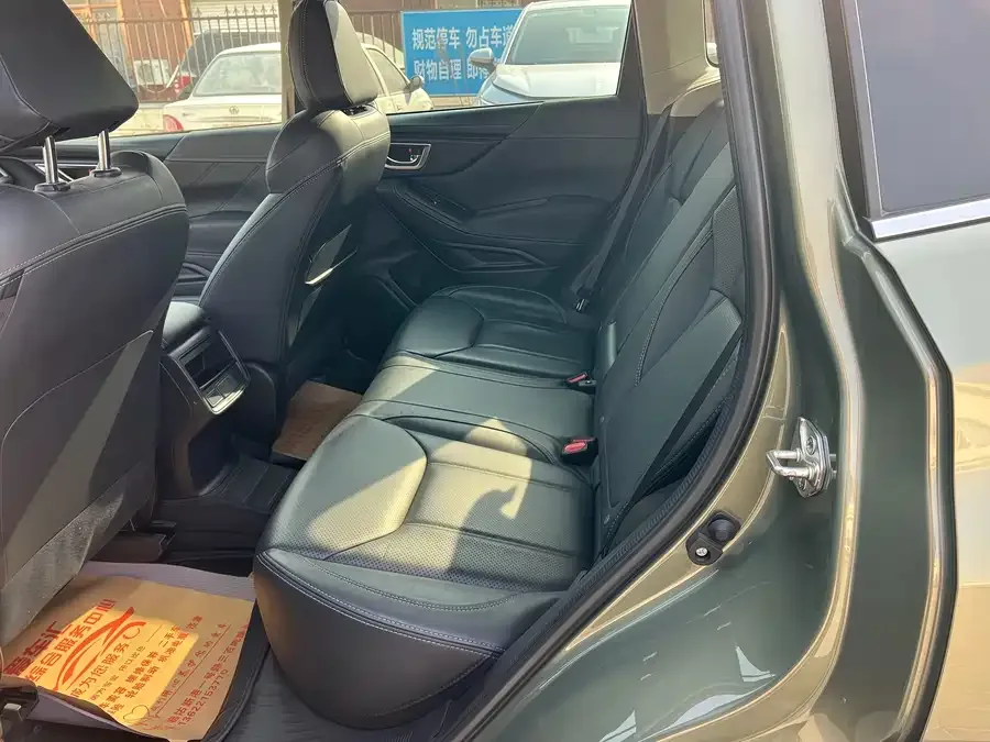 Subaru Forester Forester 2022 2.0i AWD Luxury Edition EyeSight 2022 — миниатюра 4