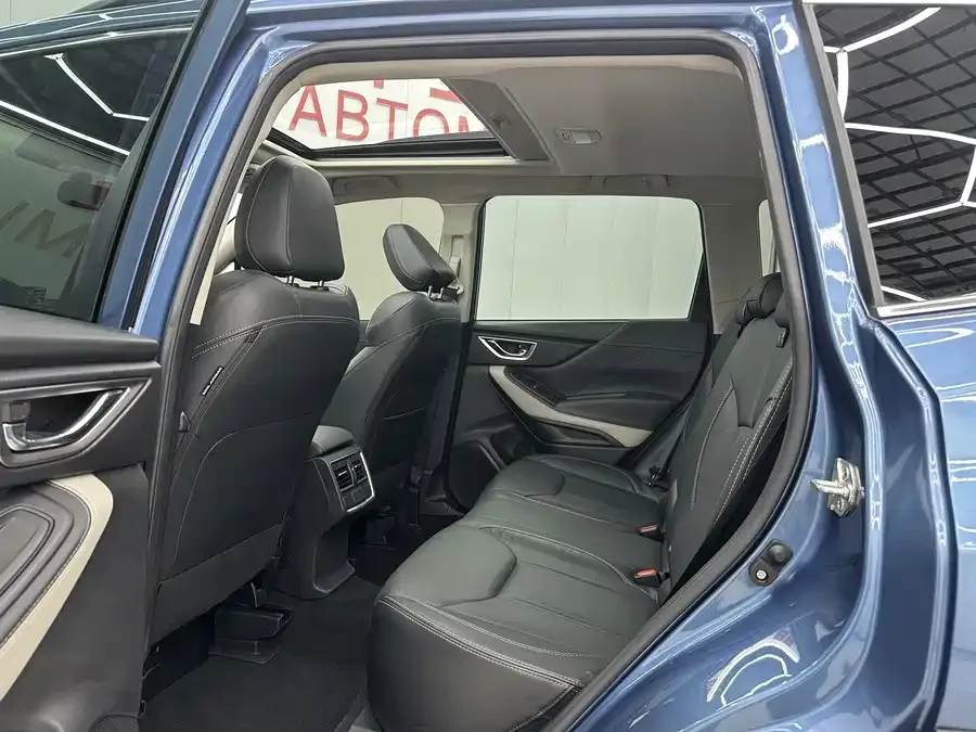 Subaru Forester Forester 2022 2.0i AWD Luxury Edition EyeSight 2022 — миниатюра 2