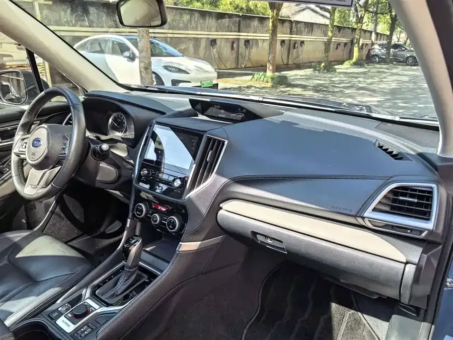 Subaru Forester Forester 2022 2.0i AWD Luxury Edition EyeSight 2023 — миниатюра 4