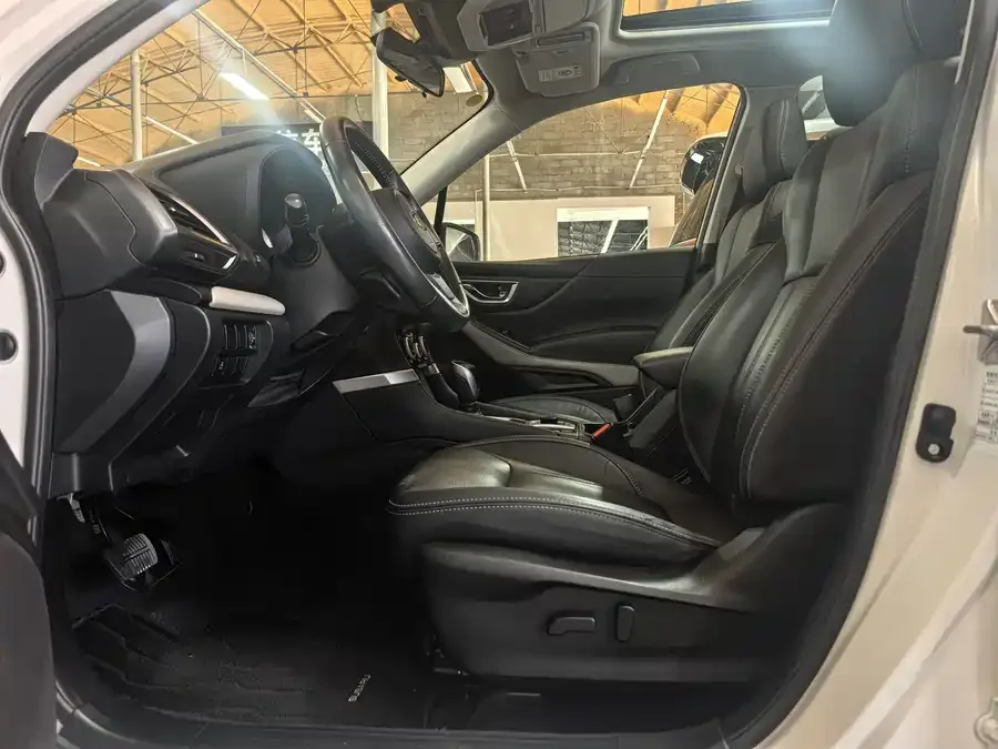 Subaru Forester Forester 2022 2.0i AWD Luxury Edition EyeSight 2022 — миниатюра 4