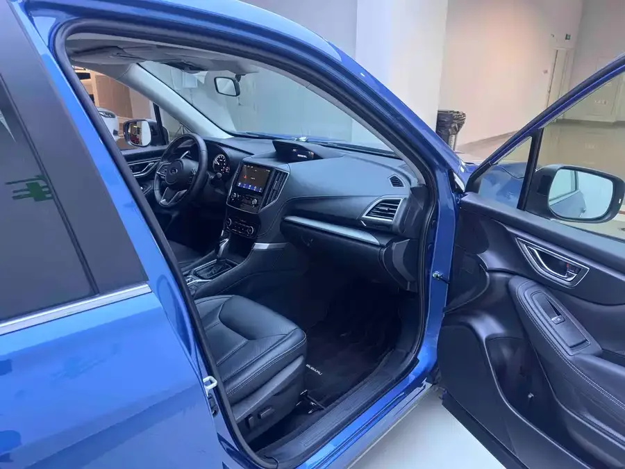Subaru Forester Forester 2021 2.0i Ultimate Edition EyeSight 2022 — миниатюра 5