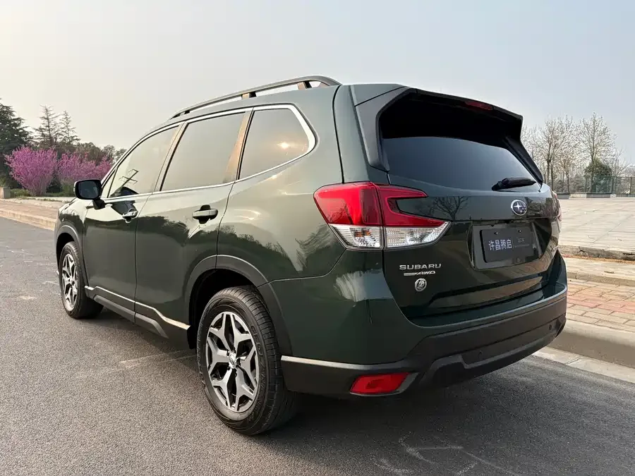 Subaru Forester Forester 2022 2.0i AWD Luxury Edition EyeSight 2023 — миниатюра 2