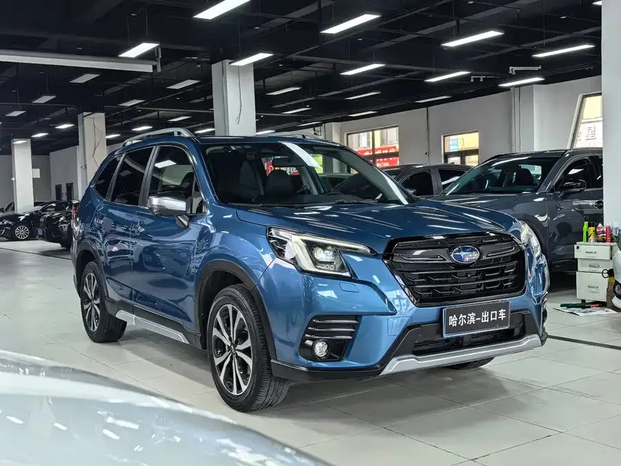 Subaru Forester 2022 Forester 2.0i AWD Ultimate Edition EyeSight 2022 — миниатюра 3