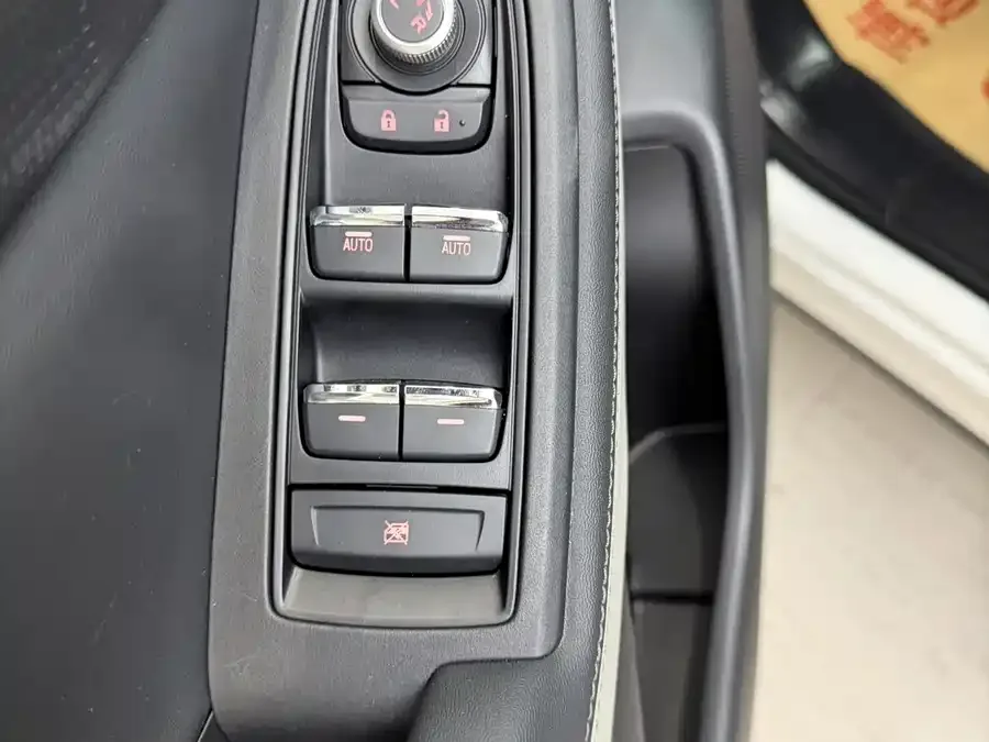 Subaru Forester 2022 Forester 2.0i AWD Luxury Edition 2022 — миниатюра 4