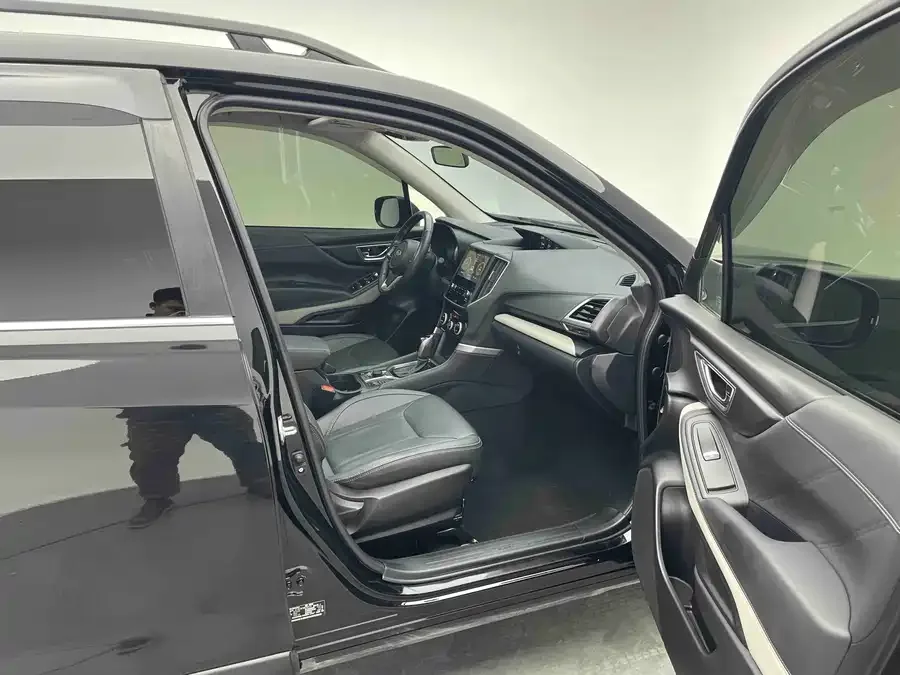 Subaru Forester Forester 2022 2.0i AWD Luxury Edition EyeSight 2023 — миниатюра 4