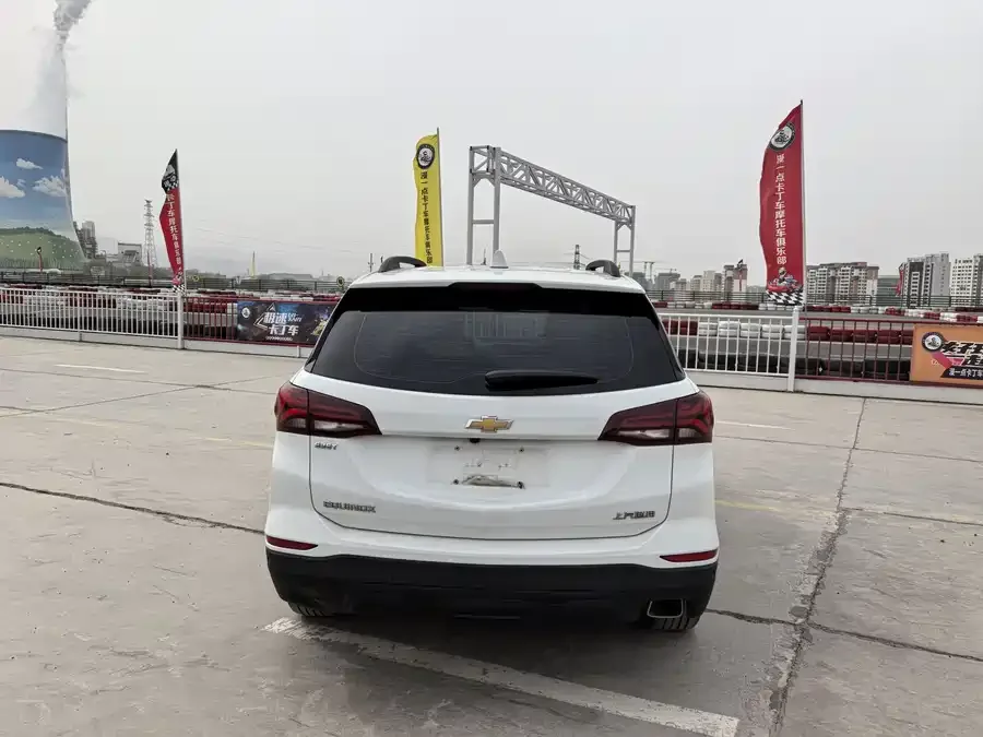 Chevrolet Equinox Explorer 2021 535T Chijie Edition 2022 — миниатюра 2