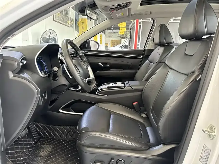 Hyundai Tucson L Tucson 2023 Tucson L 1.5T Automatic 2WD DLX Luxury Edition 2023 — миниатюра 2