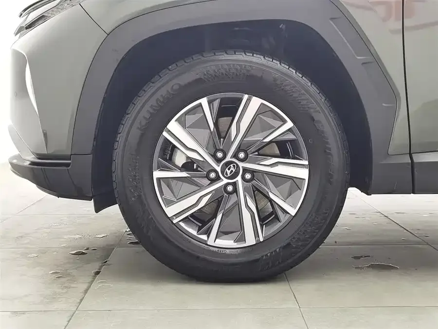 Hyundai Tucson L 2022 Tucson L 2.0L Hybrid Smart Edition 2022 — миниатюра 5
