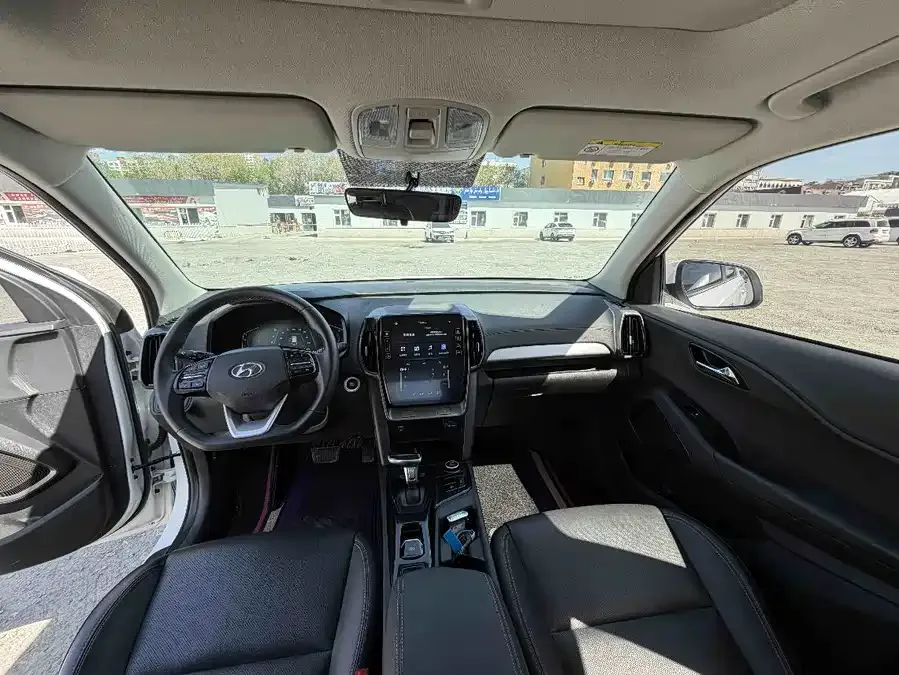 Hyundai Beijing ix35 Beijing Hyundai ix35 2021 2.0L Automatic 2WD GLS Leading Edition 2022 — миниатюра 2