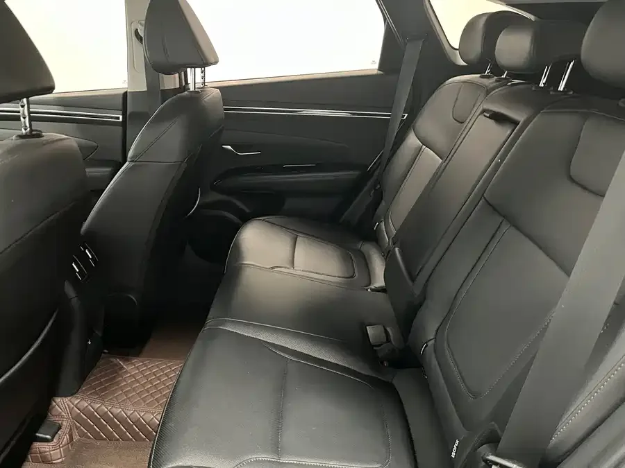 Hyundai Tucson L Tucson 2023 Tucson L 1.5T Automatic 2WD LUX Premium Edition 2023 — миниатюра 5