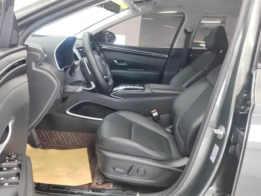 Hyundai Tucson L Tucson 2023 Tucson L 1.5T Automatic 2WD GLX Elite Edition 2023 — миниатюра 3