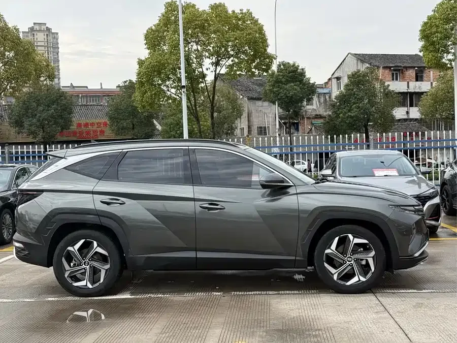 Hyundai Tucson L Tucson 2021 Tucson L 1.5T DCT LUX Premium Edition 2022 — миниатюра 3
