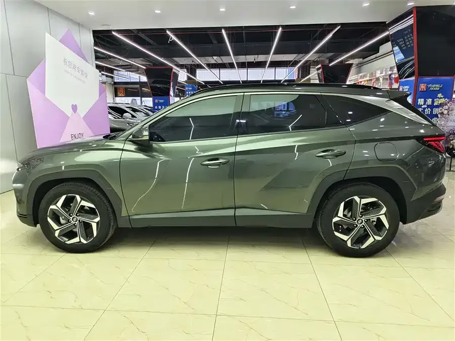 Hyundai Tucson L Tucson 2023 Tucson L 1.5T Automatic 2WD DLX Luxury Edition 2023 — миниатюра 4