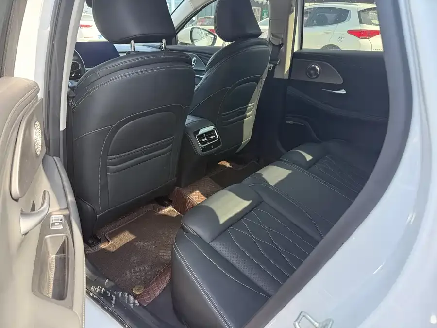 Chery Arrizo 8 Arrizo 8 2024 High Energy Edition 2.0T DCT 2024 — миниатюра 2
