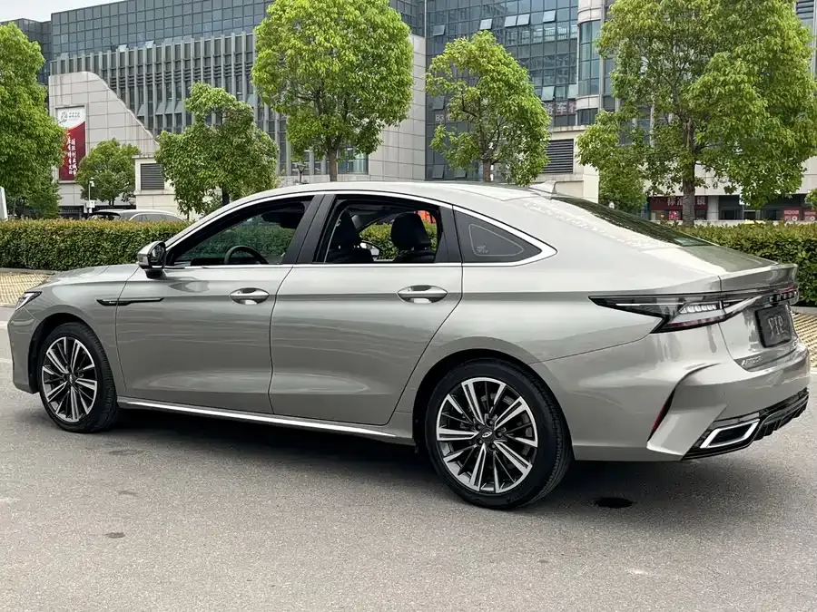 Chery Arrizo 8 Arrizo 8 2022 1.6T DCT Elegant 2022 — миниатюра 4