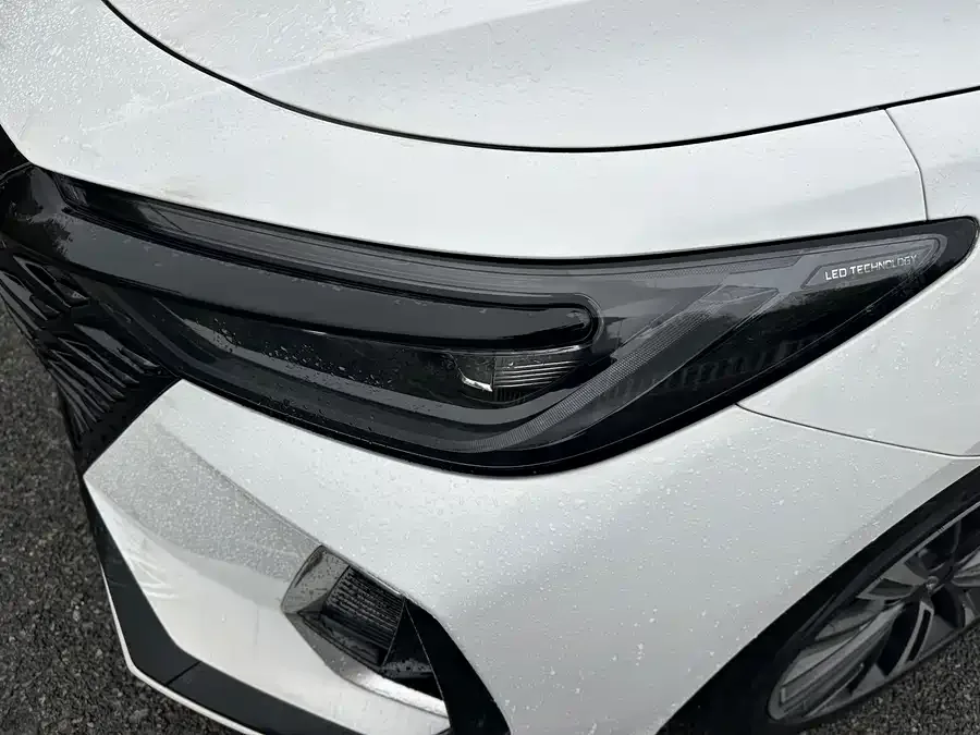 Chery Arrizo 8 Arrizo 8 2025 1.6T DCT Intelligent 2025 — миниатюра 2