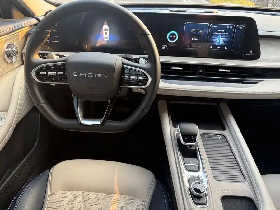 Chery Arrizo 8 Arrizo 8 2023 1.6T DCT Elegant 2024 — миниатюра 3