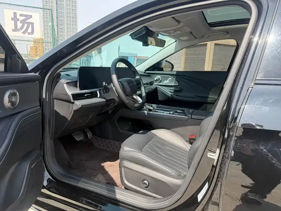 Chery Arrizo 8 Arrizo 8 2024 High Energy Edition 2.0T DCT 2025 — миниатюра 3