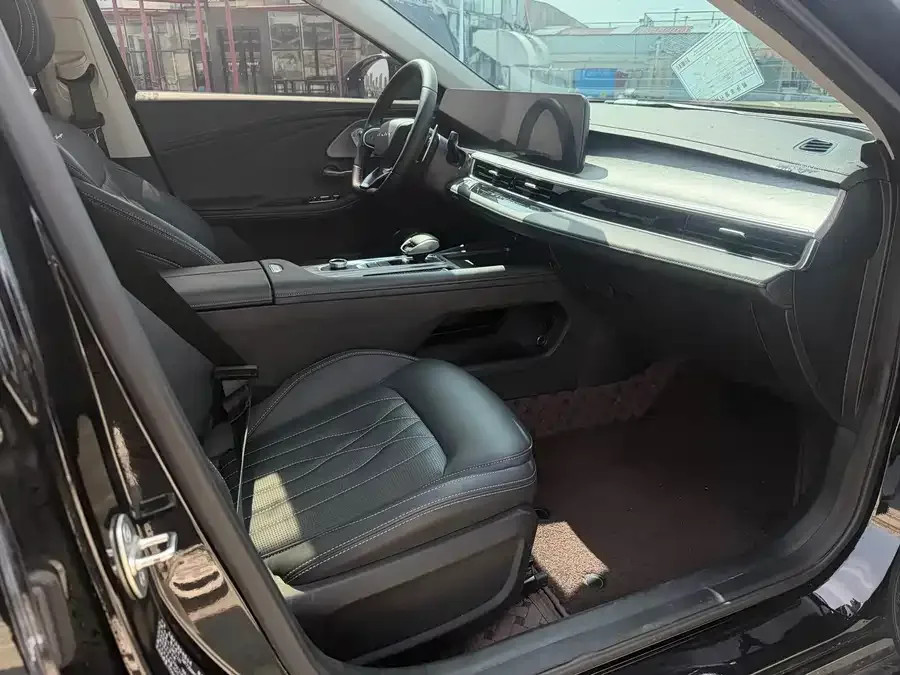 Chery Arrizo 8 Arrizo 8 2024 High Energy Edition 2.0T DCT 2025 — миниатюра 4